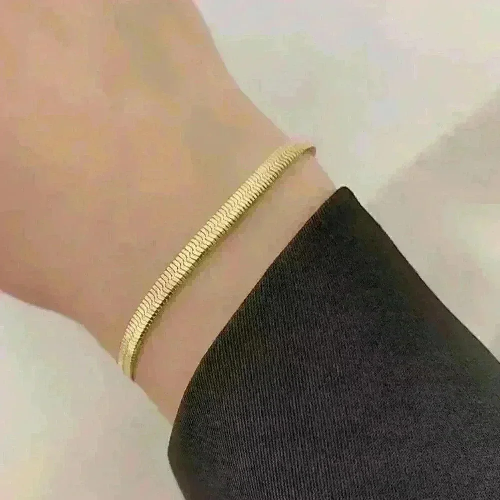 New Women's Gold 18k Flat Snake Gold Chain over Sterling Silver Bracelet - Picture 1 of 2
